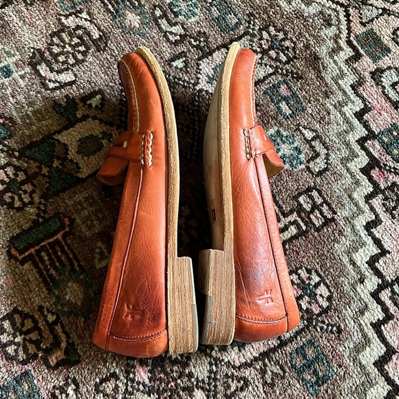 Frye Orange leather penny loafers. Size 7 1/2. Like new condition. - Picture 3 of 8